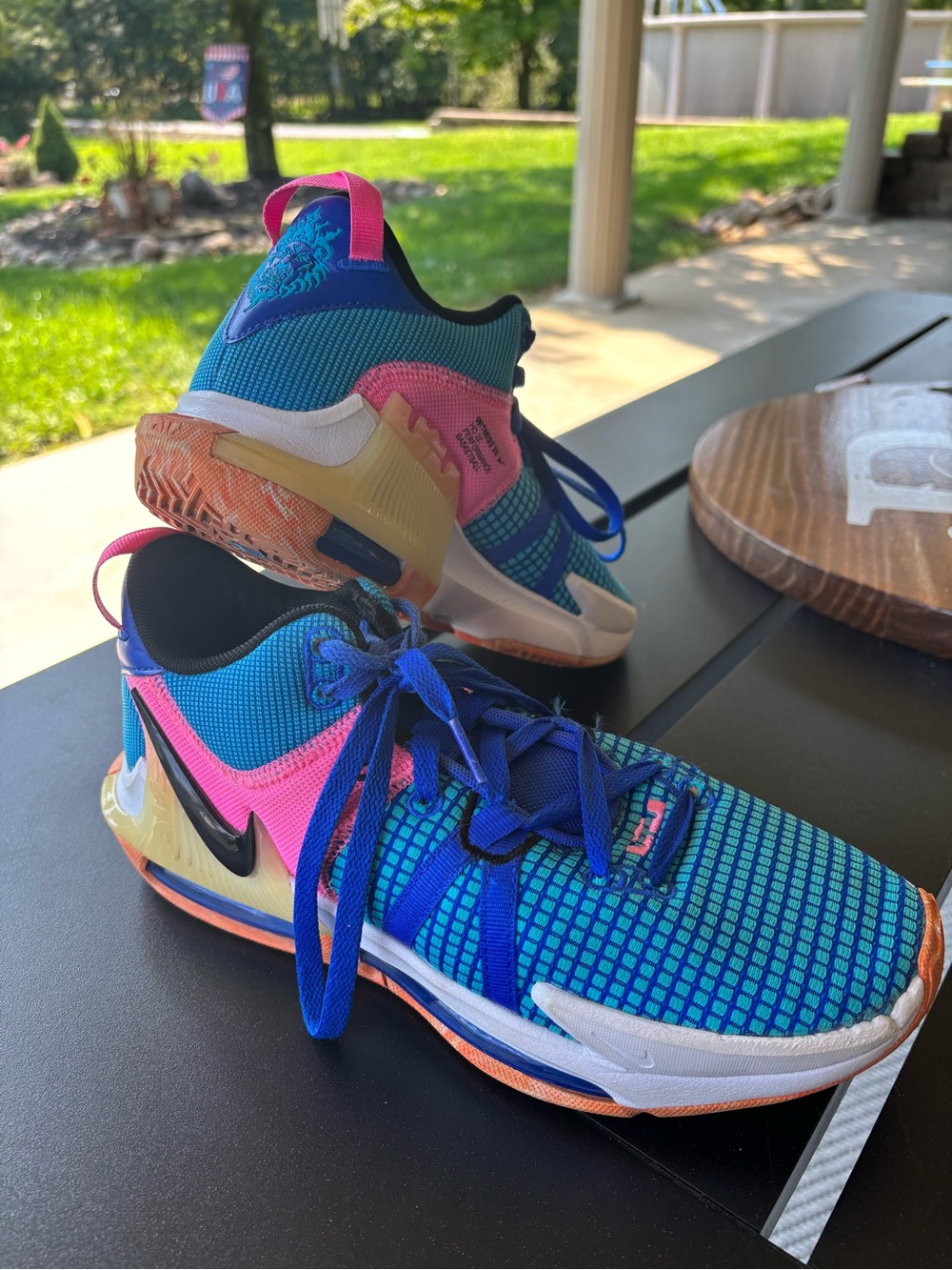 Nike Multicolor Training Shoes - Blue/Pink size 8